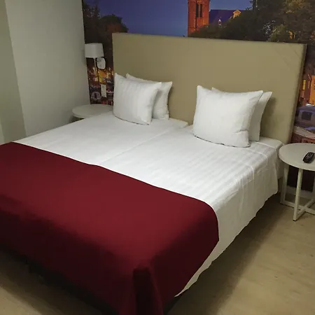 Ξενοδοχείο De Herbert - Newly Renovated 3*